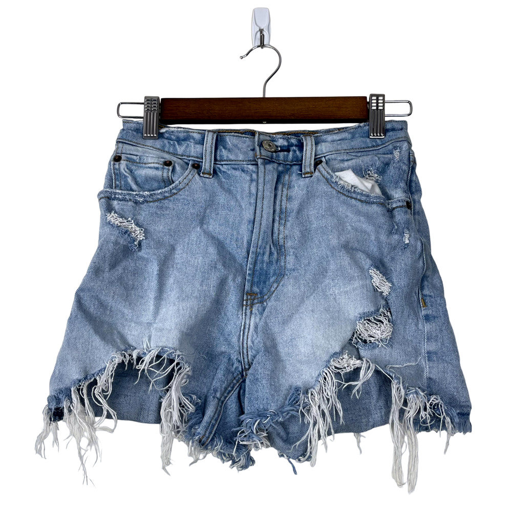 Abercrombie & Fitch Blue High Rise The 4" Mom Shorts Distressed Size 24 - Picture 1 of 5
